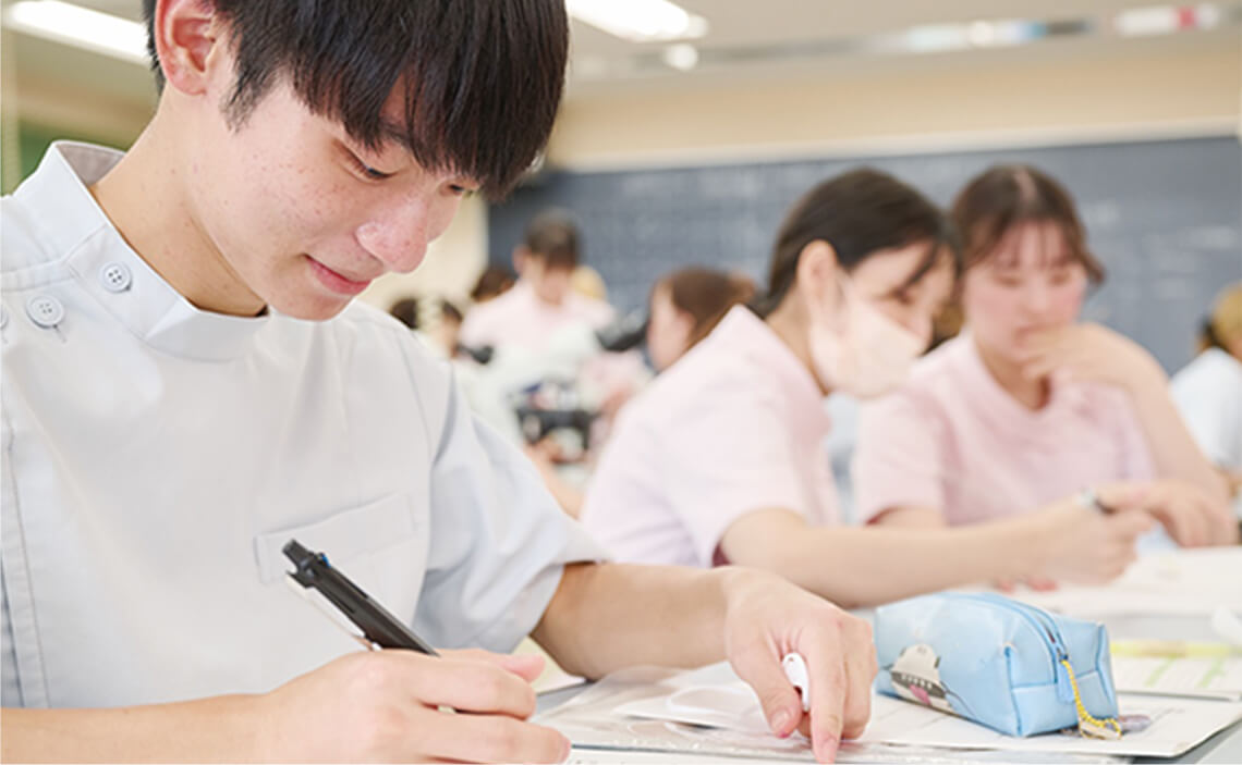 豊富な医療・薬剤知識を身につける