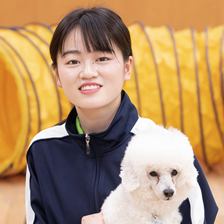 亀之園 里さん