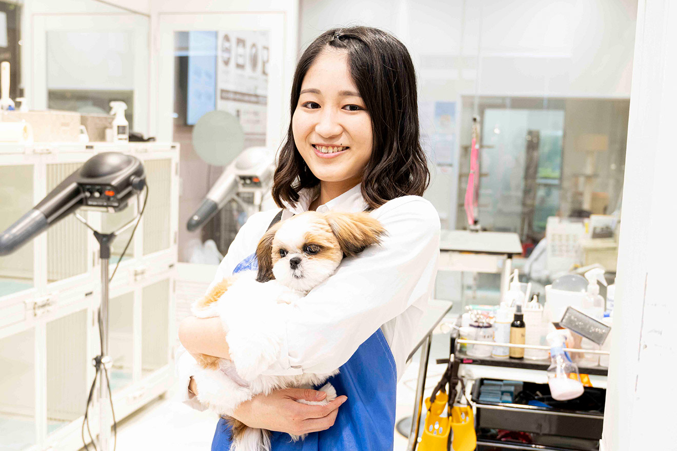 ペットショップ勤務 本山結希さん