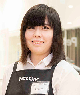 ペットショップ ワンラブ カインズ蓮田店 店長 大出緋香梨さん